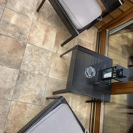 A4 Luxury Διαμέρισμα *
