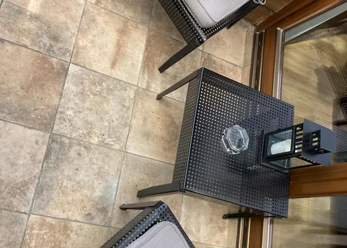 A4 Luxury アパート *